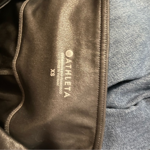 ATHLETA Elation Shimmer Tight - Picture 4 of 4